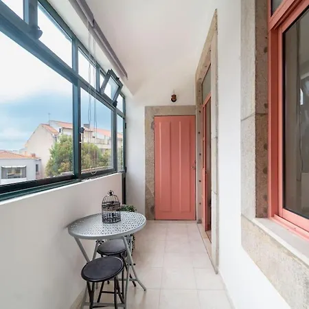 The Charm Bonfim Opo Порту