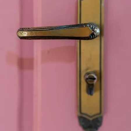 The Charm Bonfim Opo *